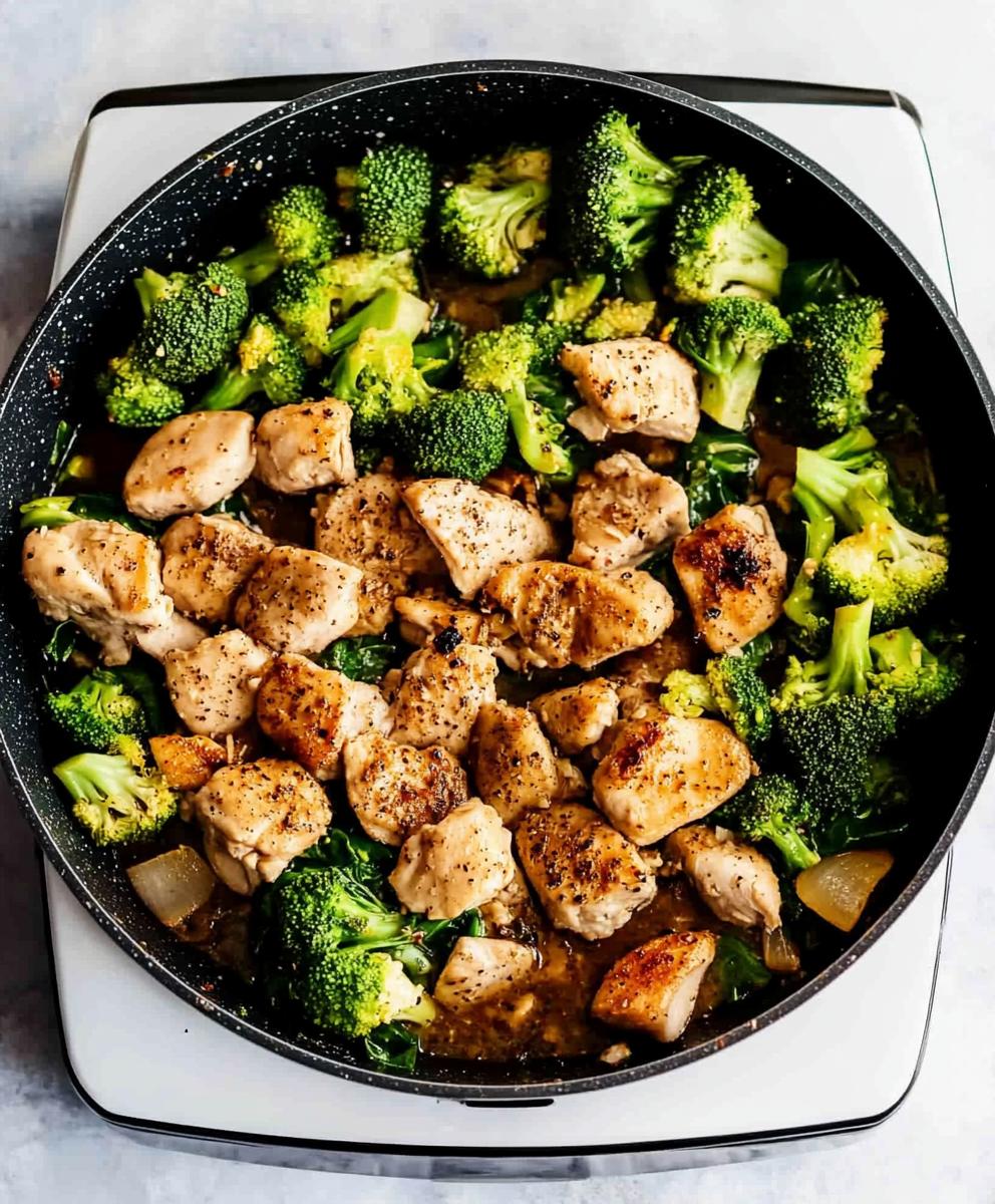 Garlic Chicken With Broccoli And Spinach Recipe