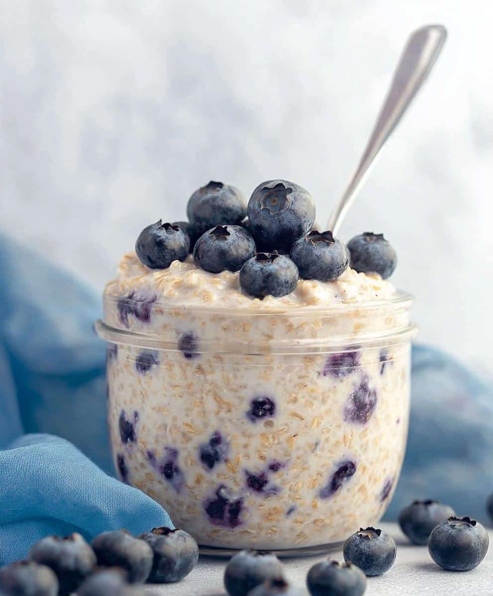 Blueberry Overnight Oats Recipe